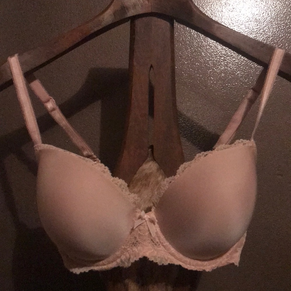 Victoria's secret bra